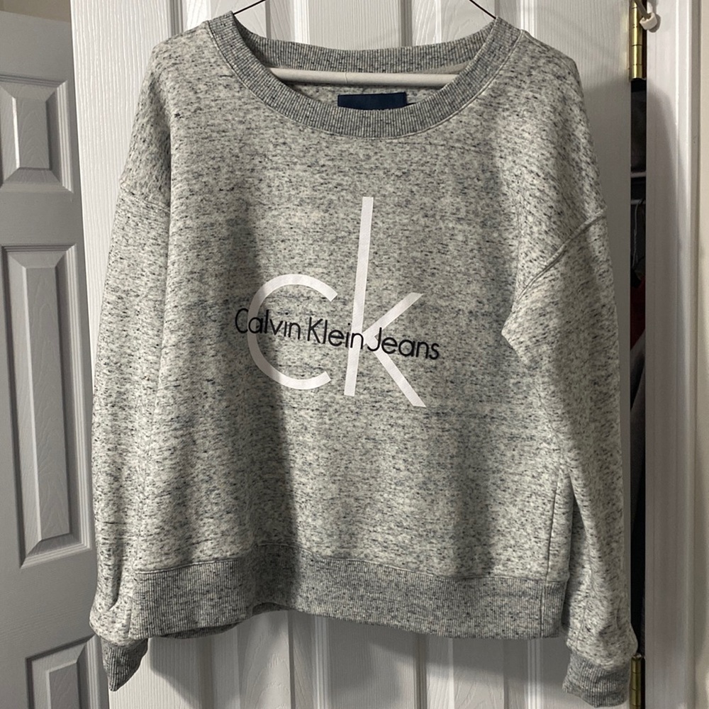 Crew neck